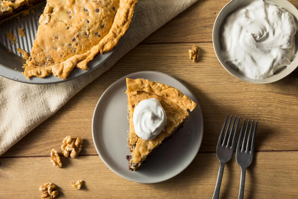 Whipped Cream Cheese and Pecan Filling