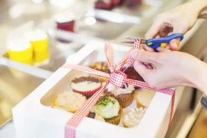 Cupcakes in Decorative Box